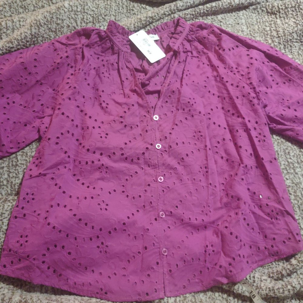Brand new EVEREVE SZ LG VIOLET BLOUSE